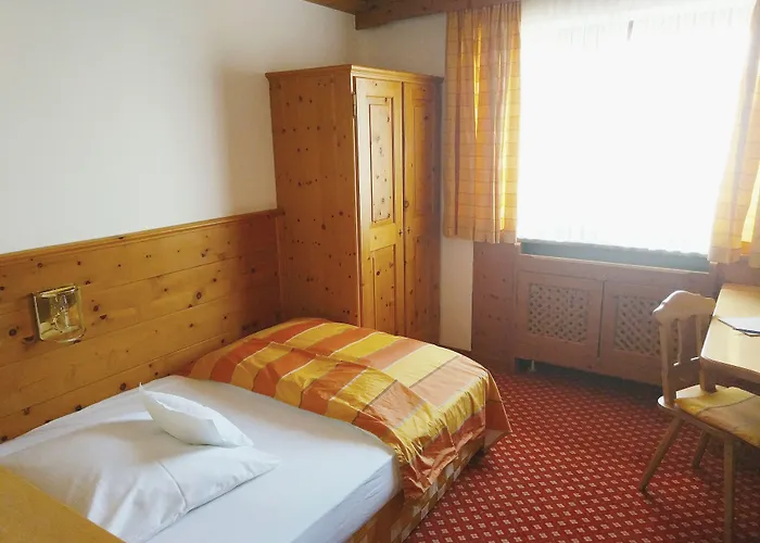 Neuwirt Hotel