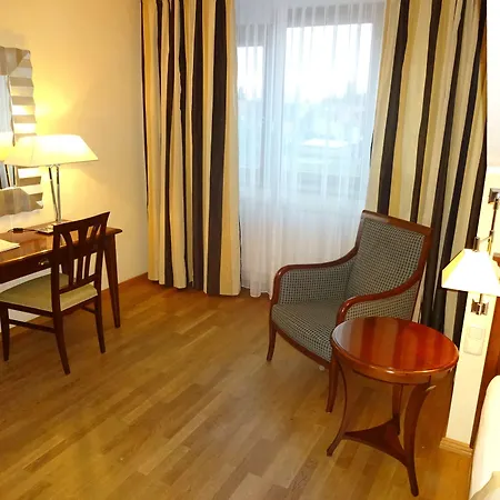 Neuwirt Hotel 3*