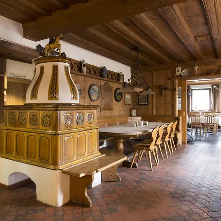 Hotel Neuwirt