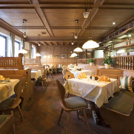 Neuwirt 3* Zorneding