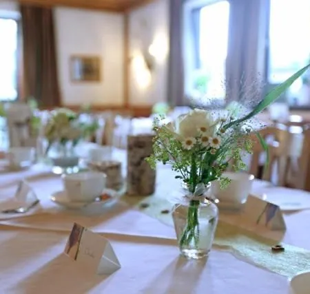 Neuwirt Hotel