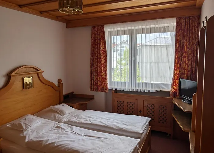 Hotel Neuwirt Zorneding