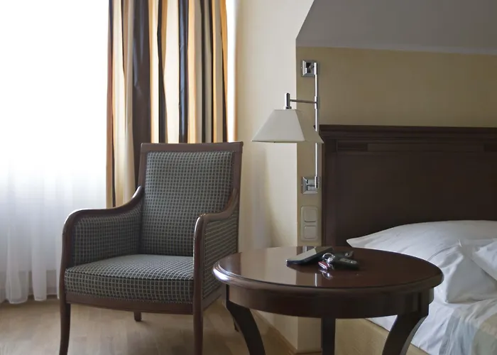 Hotel Neuwirt Zorneding